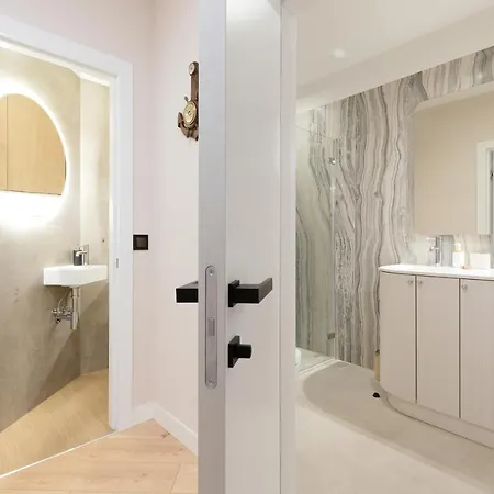 Luxury Tarasy Baltyku With Stunning Views & Sauna & Gym By Renters Prestige 아파트